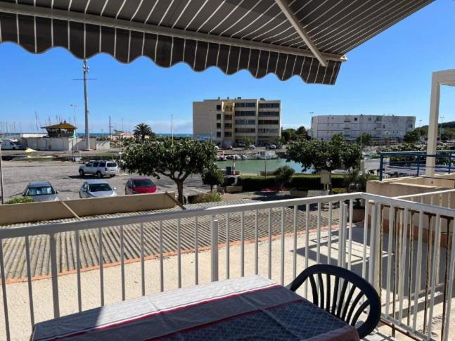 Superbe appartement avec vue sur le port et plage 4 Impasse des Caravelles, 11560 Fleury