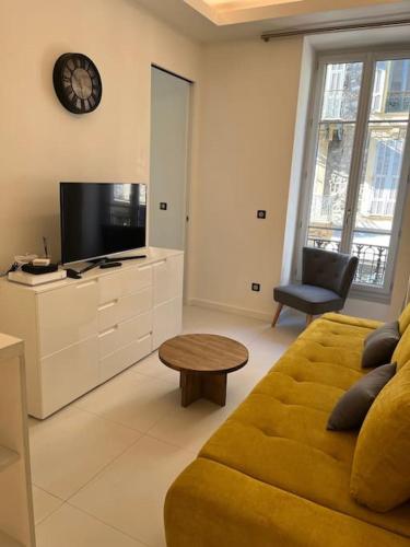 Superbe appartement carré d'Or
