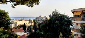 Superbe appartement climatisé proche plages, grande terrasse