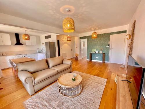 Superbe appartement cosy vue mer/CORNICHE/CENTRE