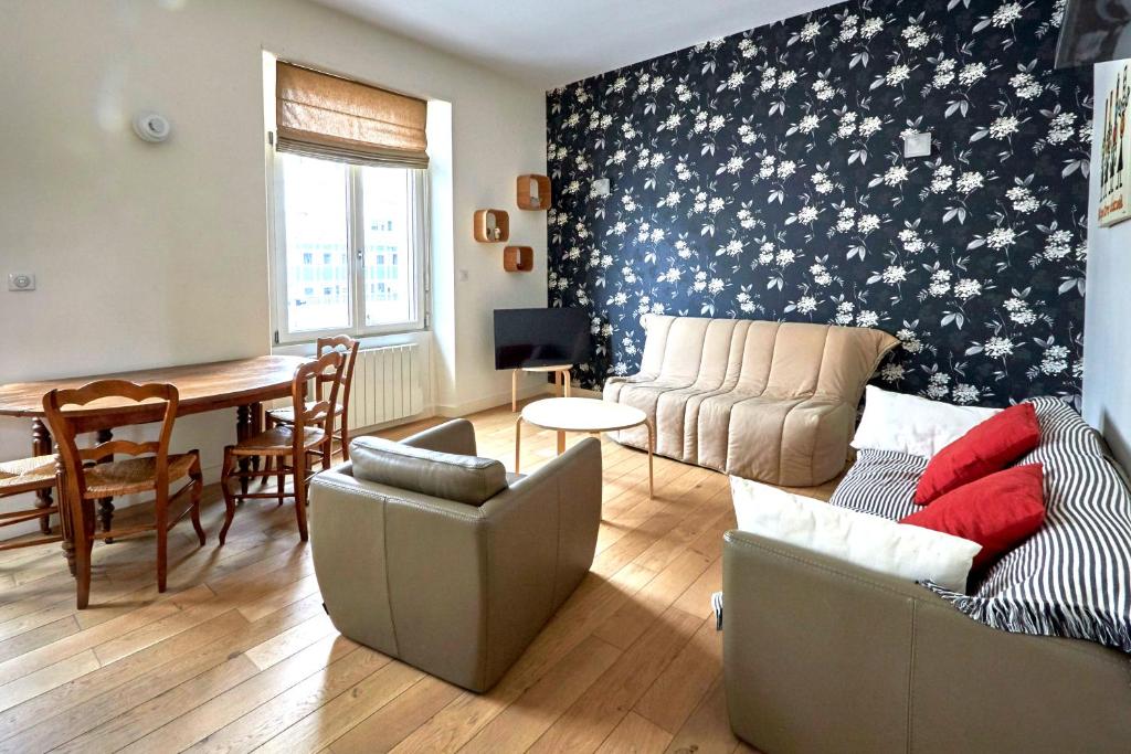Superbe appartement dans le centre historique 86000 Poitiers