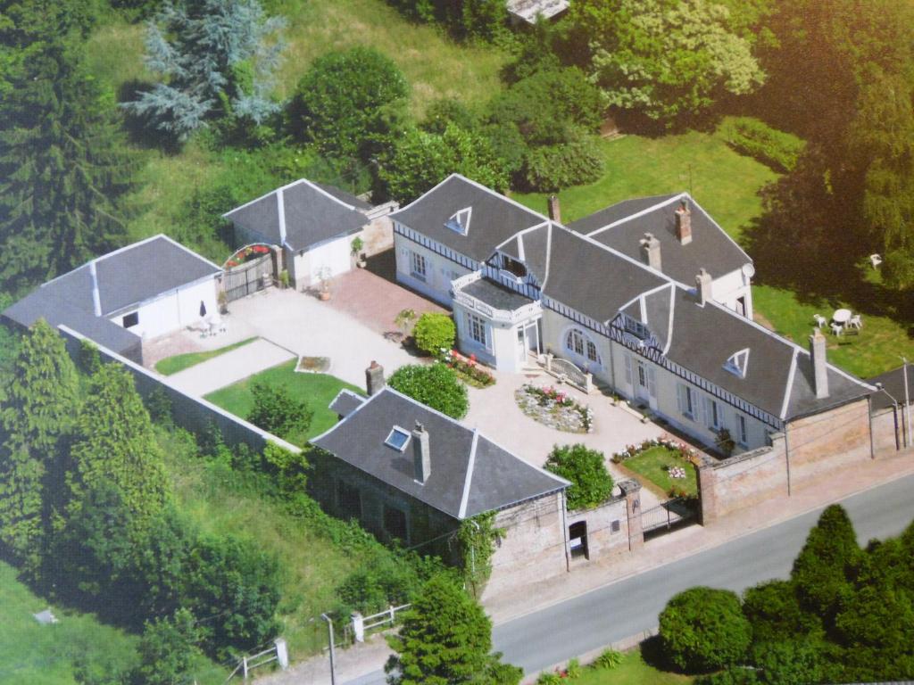 Superbe appartement en RDC proche marche central avec parking 17000 La Rochelle