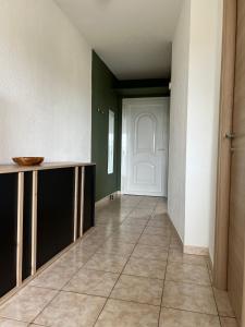 Superbe appartement en résidence avec piscine proche plage