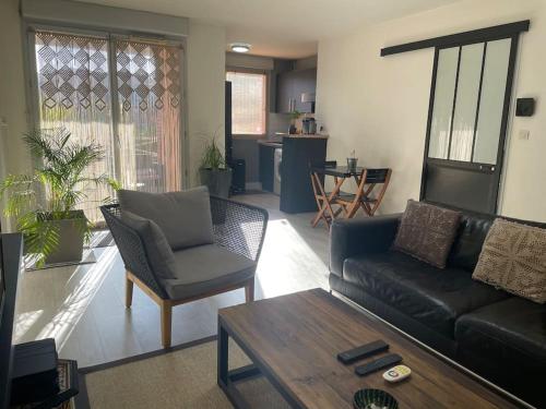 Superbe appartement en résidence avec piscine