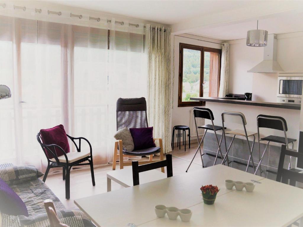 Superbe appartement en résidence (parking gratuit)