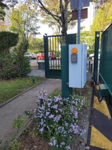 Superbe appartement en résidence (parking gratuit)