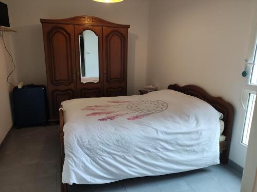 Superbe appartement en rez-de-jardin à LANTON