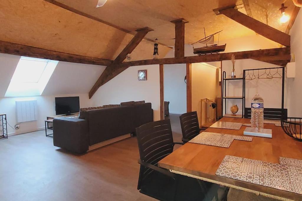 Superbe appartement en rez-de-jardin à LANTON