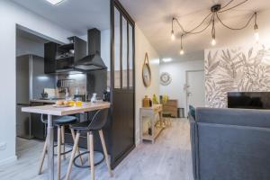 Superbe appartement en vieille ville et à 5 min à pied du lac ! Parking gratuit