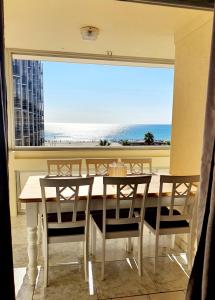 Appartement Superbe appartement face à la mer avec parking privatif Résidence Copacabana 66140 Canet-en-Roussillon Languedoc-Roussillon