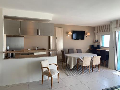 Superbe appartement face mer