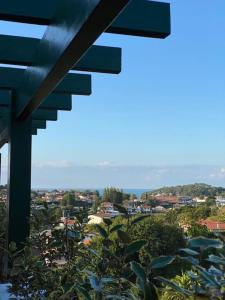 Superbe appartement, grande terrasse vue mer et montagne