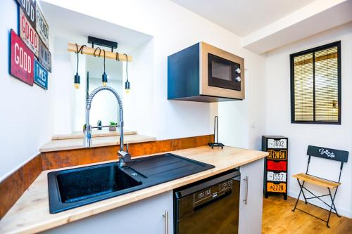 Superbe Appartement - Hyper Centre - 2 Chambres - WIFI