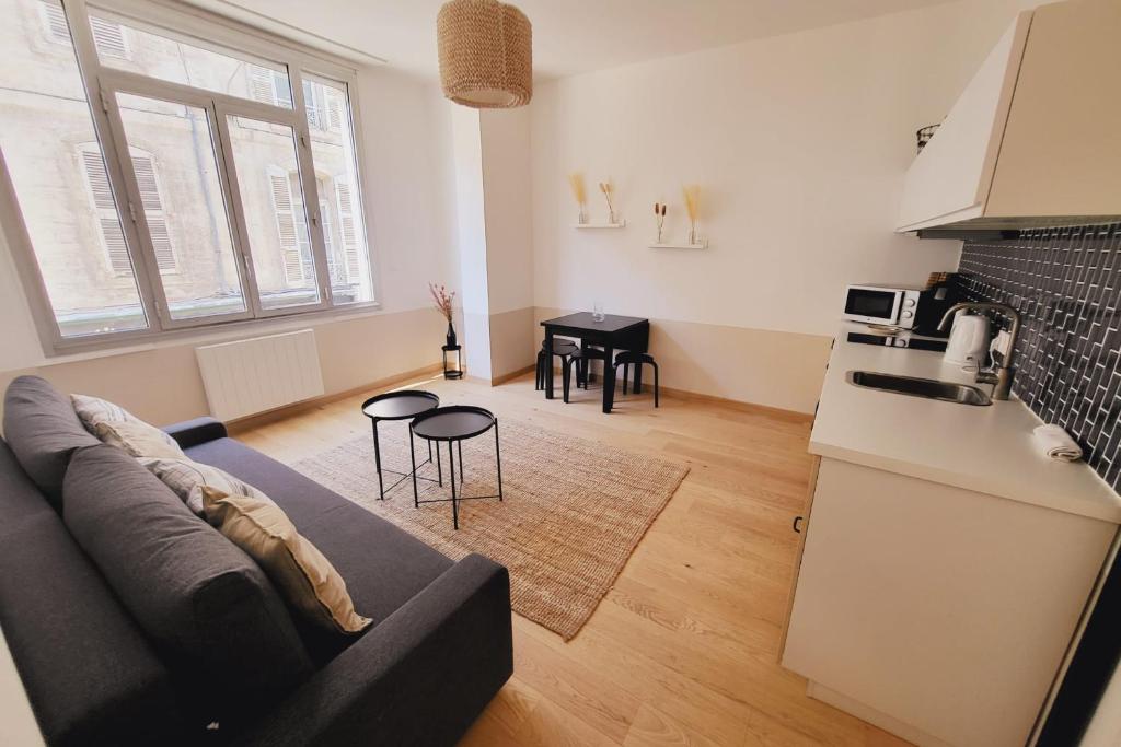 Superbe appartement Juan les Pins 100m mer