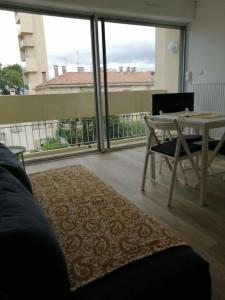 Superbe appartement lumineux et traversant