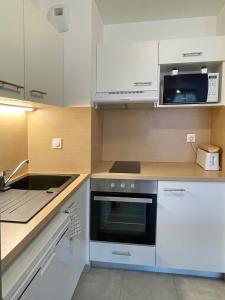 Superbe appartement neuf entre mer et pins Wifi