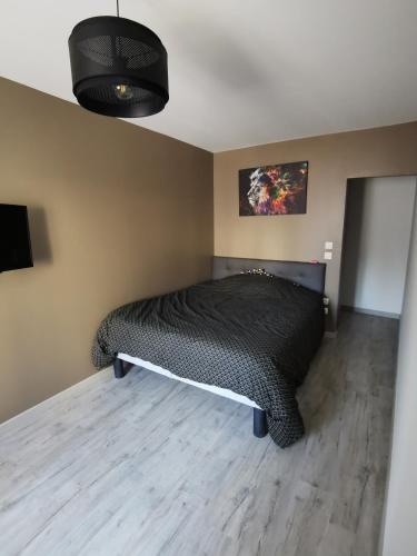 superbe appartement neuf tout équipé, non fumeur avec place de parking privée