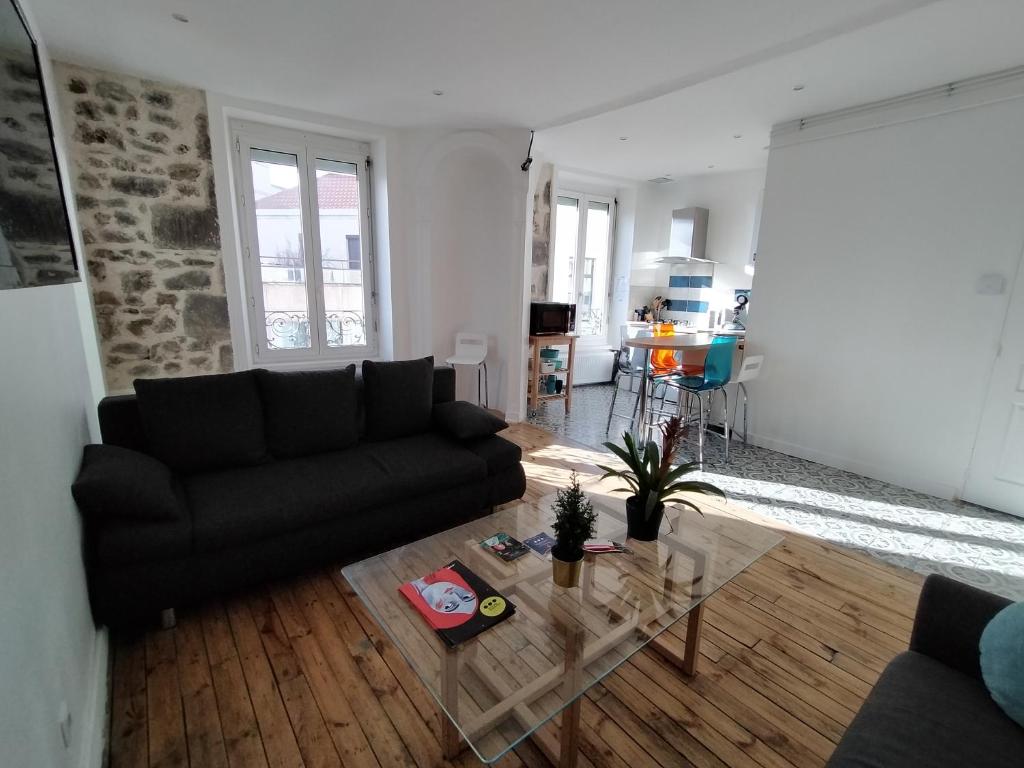 Superbe appartement Parvis de la Gare 59 Rue de Châteaudun, 63000 Clermont-Ferrand