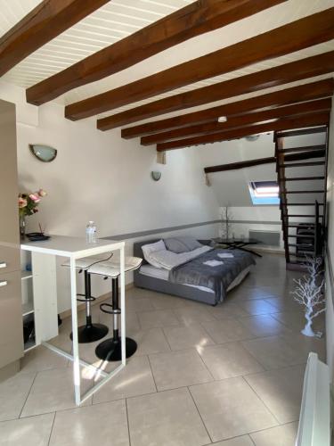 Superbe appartement & piscine privé à Sens
