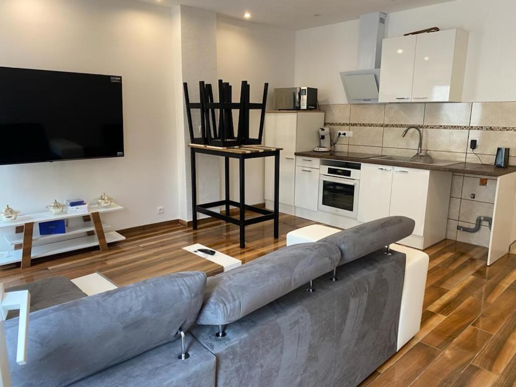 Superbe appartement pour 4 personnes 15 Rue Jean Jaurès, 34760 Boujan-sur-Libron