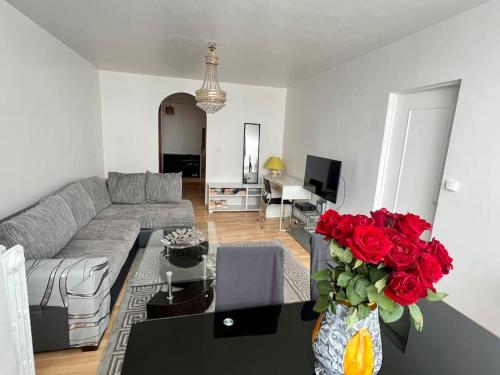 Superbe appartement près du métro 4 proche Paris