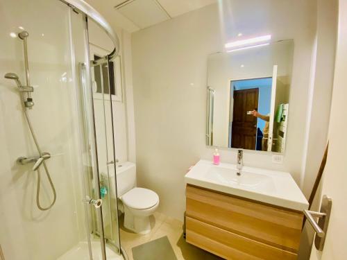 SUPERBE APPARTEMENT PROCHE DU PORT DE NICE