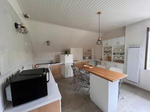 Appartement Superbe appartement, proche gare avec belle vue 323 Rue Antoine Favre 01200 Bellegarde-sur-Valserine Rhône-Alpes