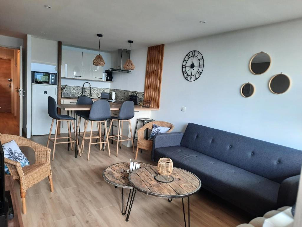 SUPERBE APPARTEMENT REFAIT A NEUF avec garage bâtiment A Le Bellevue, 05170 Orcières