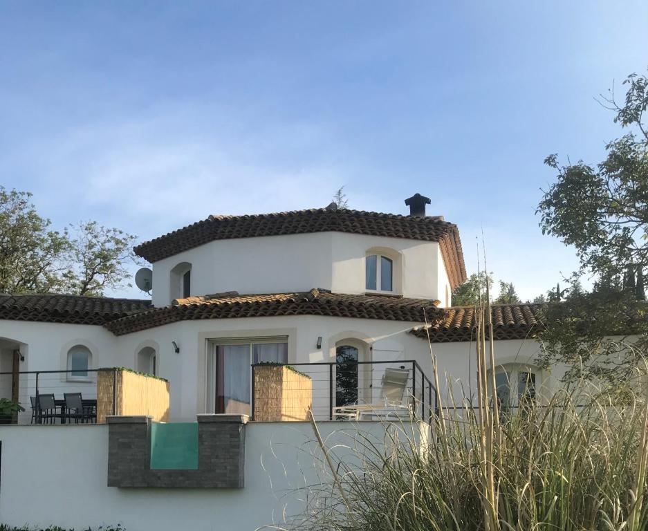 Superbe appartement, résidence familiale, parking