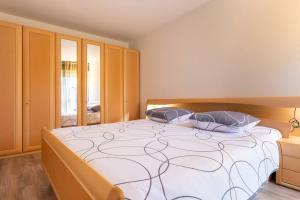 Superbe appartement spacieux avec parking gratuit