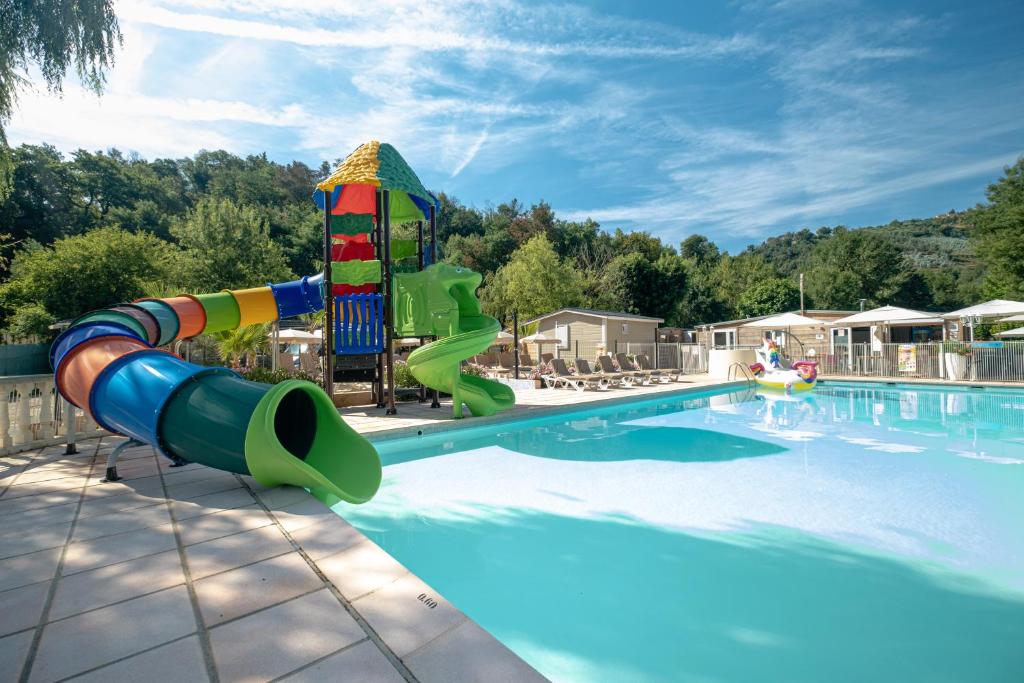 Superbe appartement spacieux et élégant au cœur de Biarritz avec patio