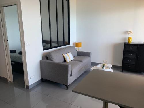 Superbe appartement T2 Vue magnifique Sanguinaires à 50m de la plage