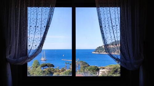 Superbe appartement vue mer, clim, parking gratuit