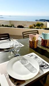 Appartement Superbe appartement Vue Mer et Piscine Avenue de l'Île Rousse 83150 Bandol Provence-Alpes-Côte d\'Azur