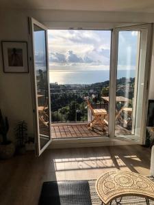 SUPERBE APPARTEMENT VUE MER PANORAMIQUE