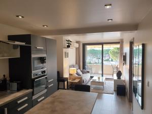 Superbe appartement vue plage de Port-Grimaud