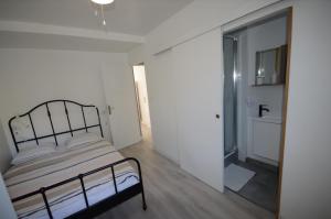 Appartement Superbe Appartement Wifi Netflix et parking gratuit 40 Rue de Claret 34070 Montpellier Languedoc-Roussillon