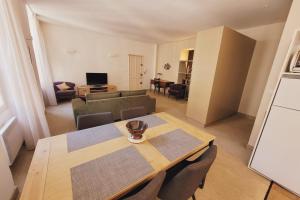 Superbe Appt pour 2 - Hypercentre Avignon