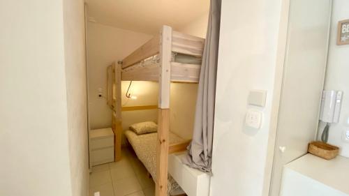 Superbe apt cosy, 50m de la plage, 4 pers, vue côté mer