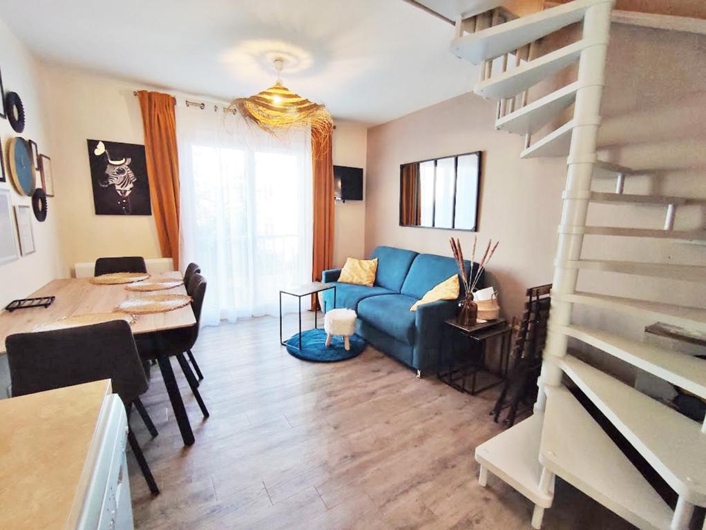 Superbe loft avec patio - Tour Eiffel