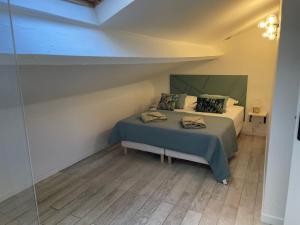 Superbe loft avec terrasse à 2 pas du palais des papes