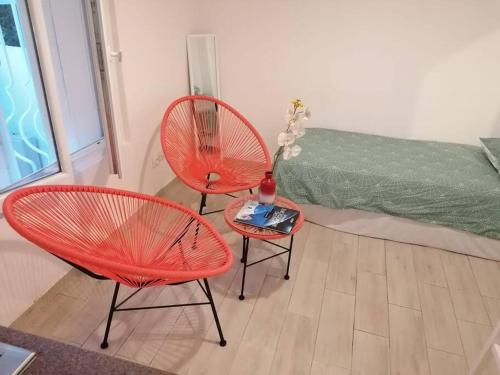 Superbe logement(C) avec Parking Gratuit sur place
