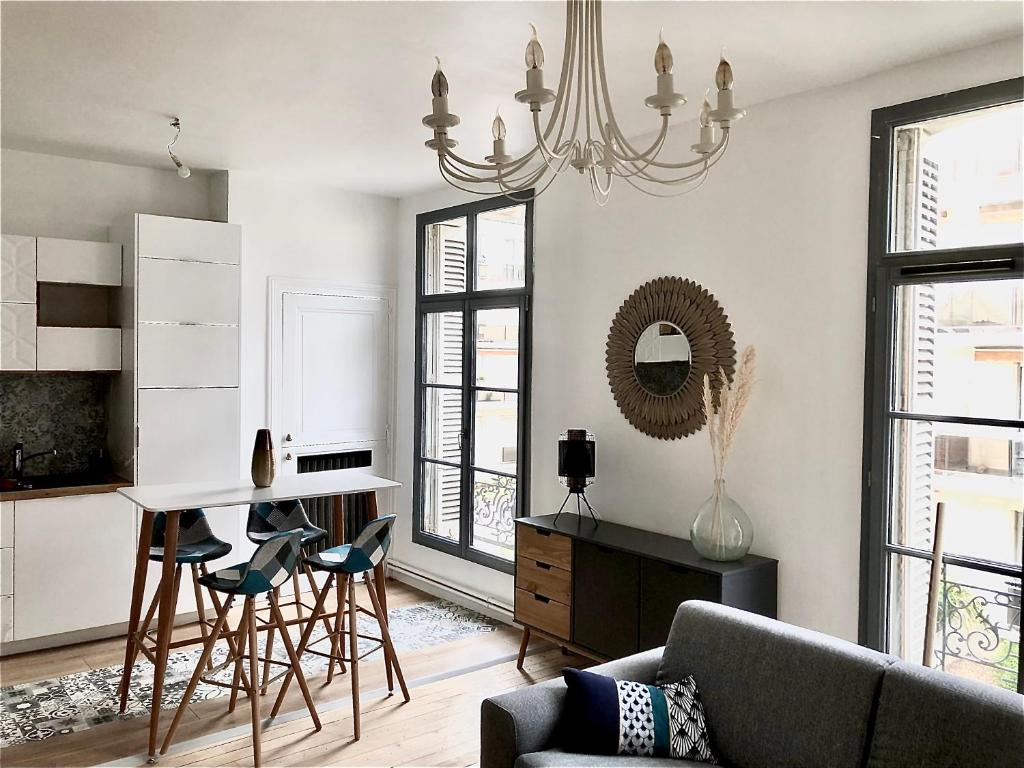 Appartement Superbe particulier tourangeau 108 Rue d'Entraigues 37000 Tours