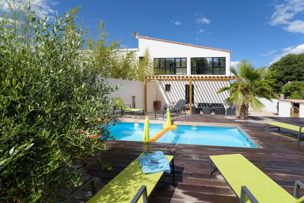 Superbe pavillon dans résidence avec piscine -parking privatif -6CY119 66750 Saint-Cyprien Plage