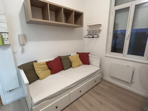 Superbe Studio 13m² refait à neuf