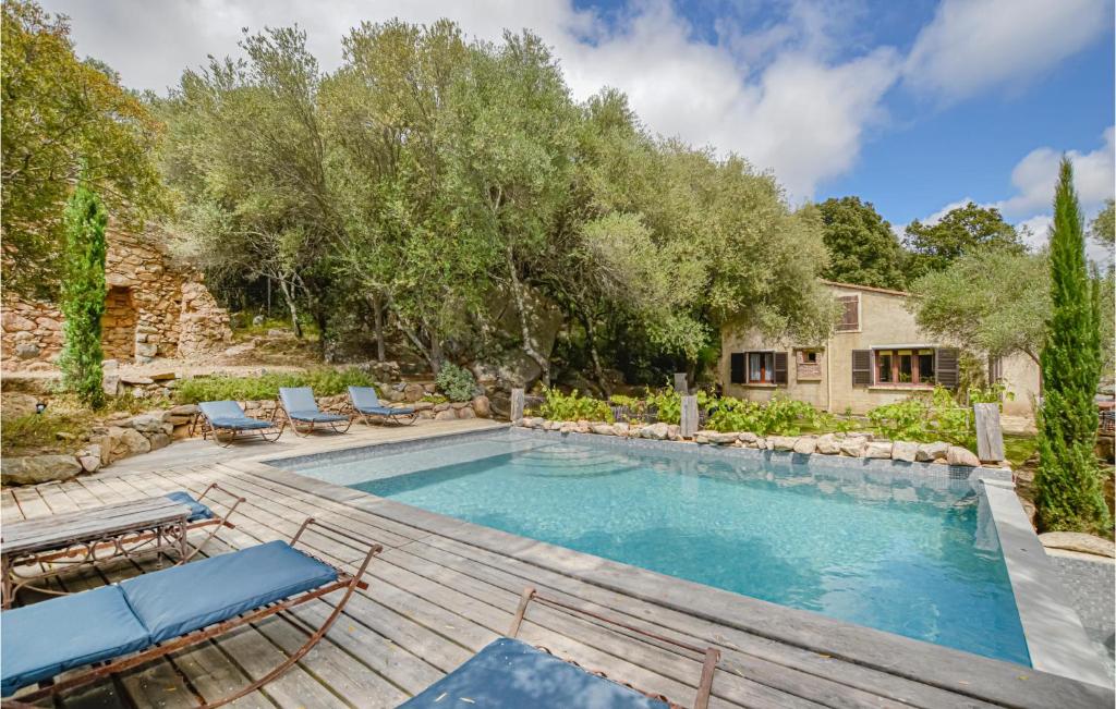 Superbe studio 4/5 pers dans résidence cap esterel