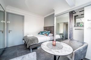Superbe Studio avec Accès Direct aux Plages de la Croisette