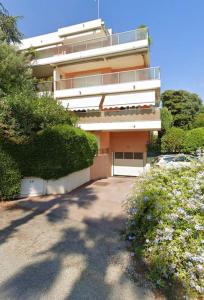 Superbe studio avec terrasse au cap d’antibes