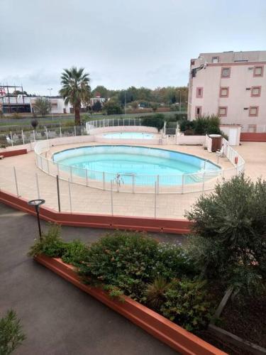 Superbe studio dans résidence avec piscine