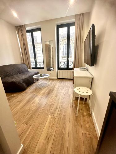 Superbe studio de 16 m2 à 10 min de Champs-Elysées